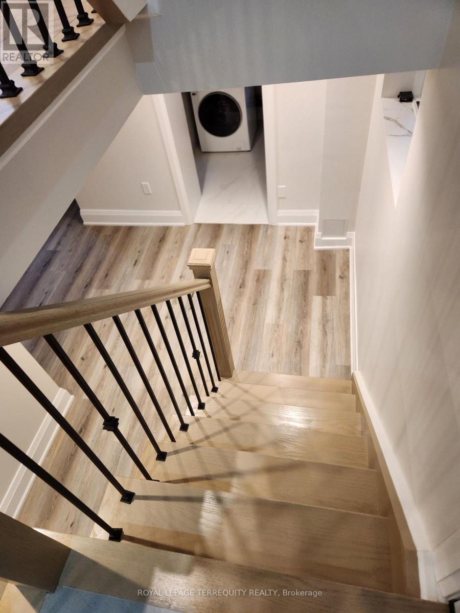 341 Lawrence Avenue W, Toronto, Ontario  M5M 1B6 - Photo 17 - C12575472