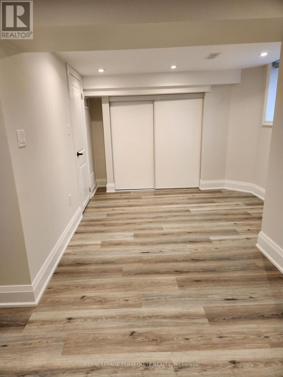 341 Lawrence Avenue W, Toronto, Ontario  M5M 1B6 - Photo 18 - C12575472