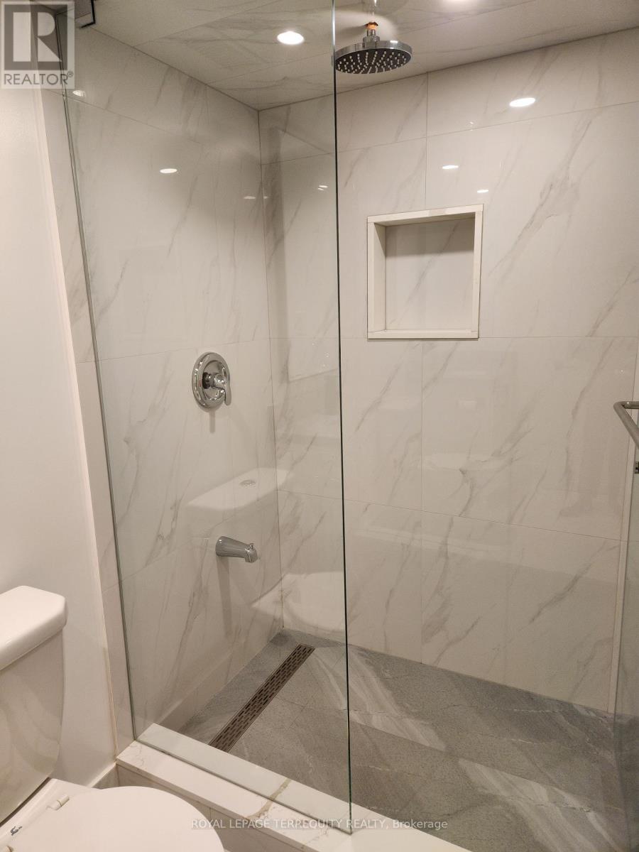 341 Lawrence Avenue W, Toronto, Ontario  M5M 1B6 - Photo 21 - C12575472