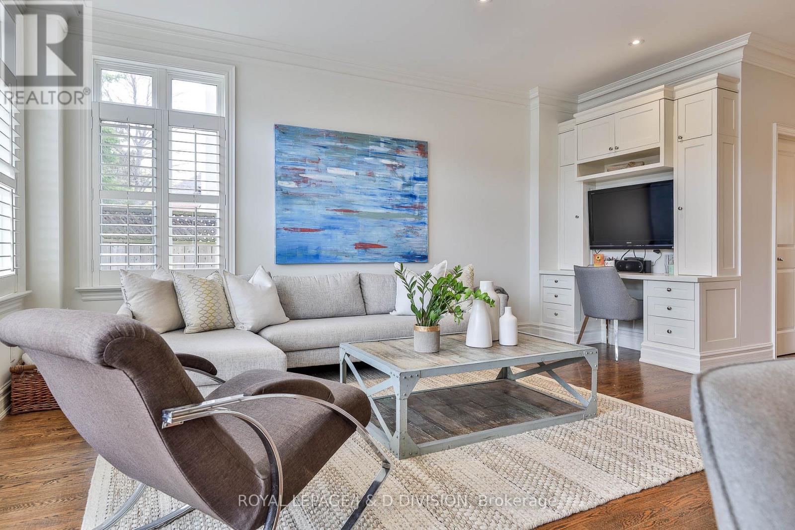 84 Donegall Drive, Toronto, Ontario  M4G 3G8 - Photo 14 - C12575570