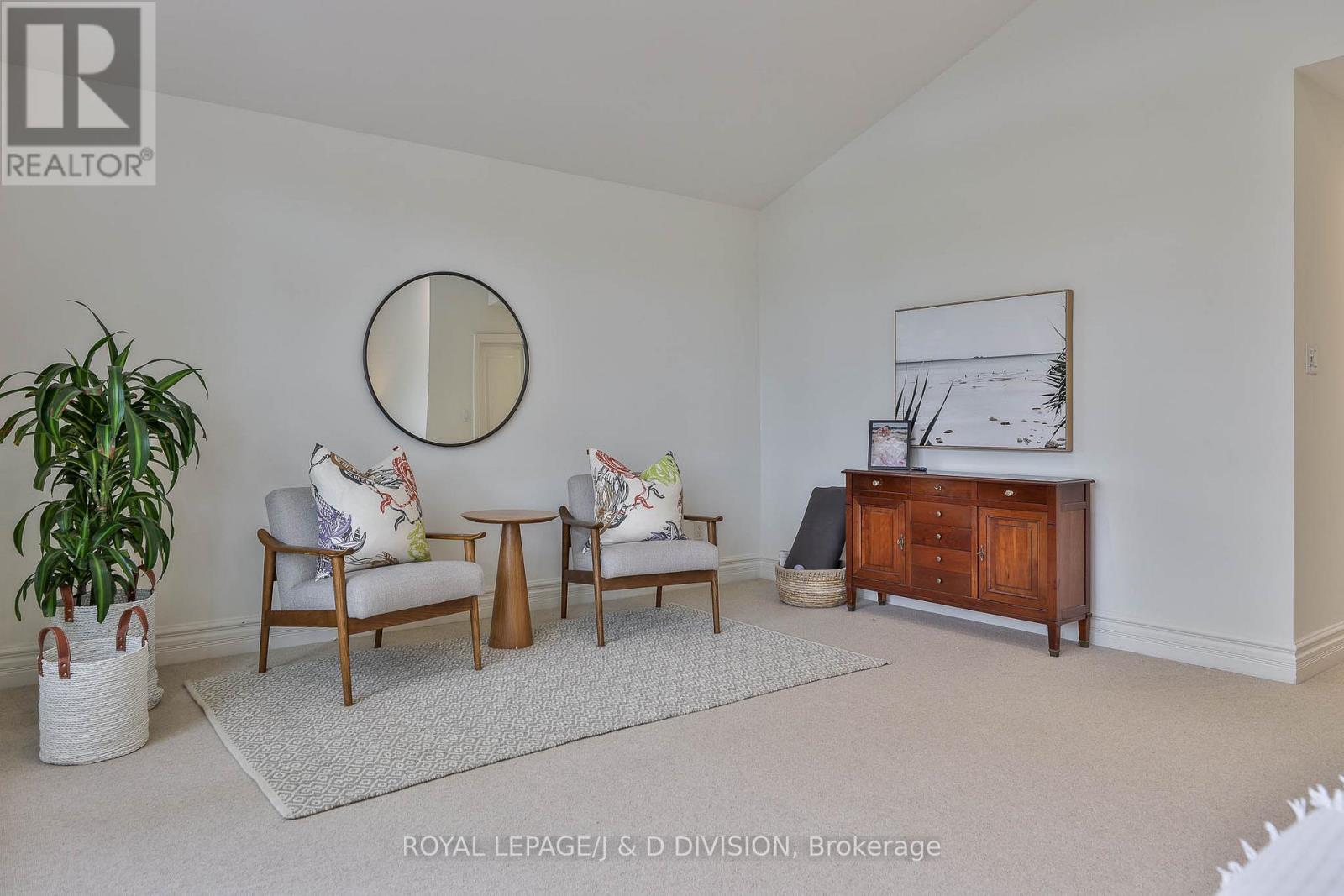 84 Donegall Drive, Toronto, Ontario  M4G 3G8 - Photo 29 - C12575570