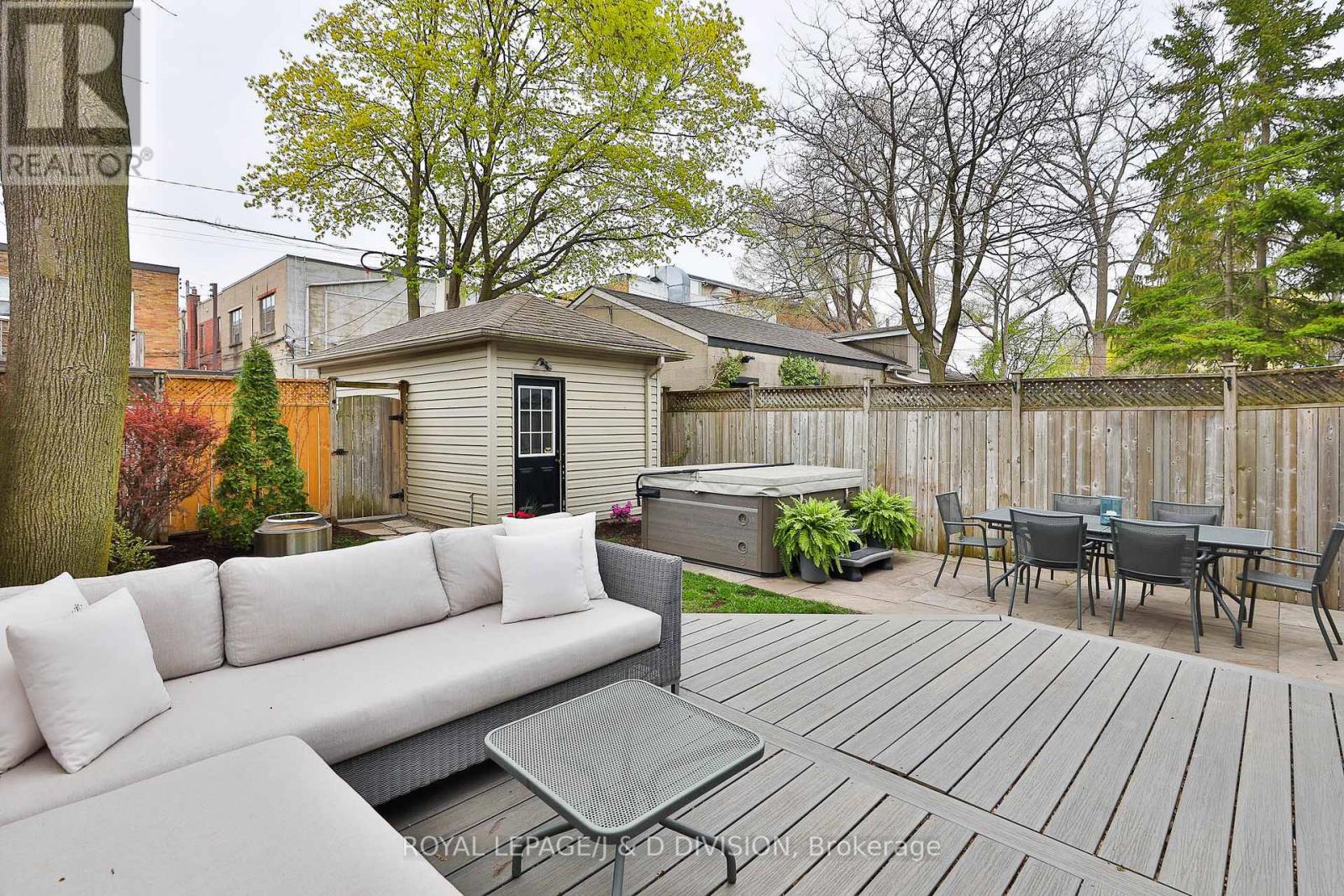 84 Donegall Drive, Toronto, Ontario  M4G 3G8 - Photo 37 - C12575570