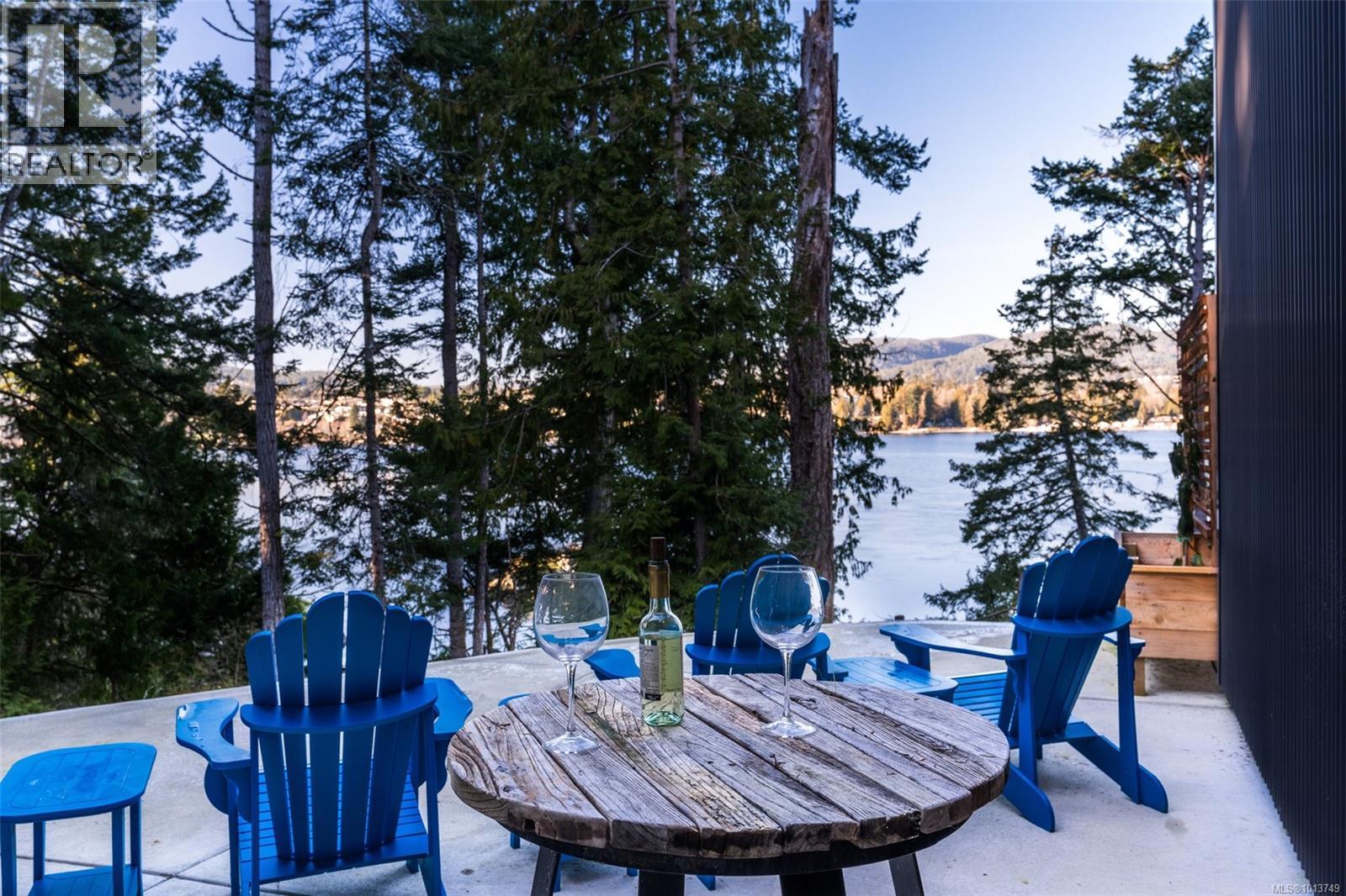 A 6550 East Sooke Rd, Sooke, British Columbia  V9Z 0A7 - Photo 6 - 1013749