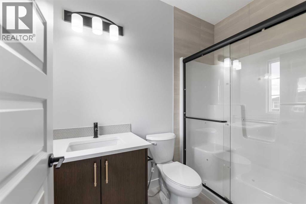 284 Savanna Drive Ne, Calgary, Alberta  T3J 5T3 - Photo 39 - A2267443