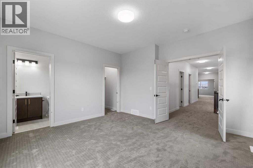284 Savanna Drive Ne, Calgary, Alberta  T3J 5T3 - Photo 38 - A2267443