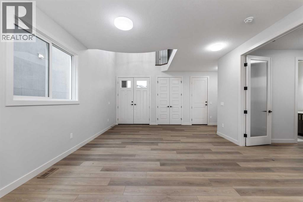 284 Savanna Drive Ne, Calgary, Alberta  T3J 5T3 - Photo 6 - A2267443