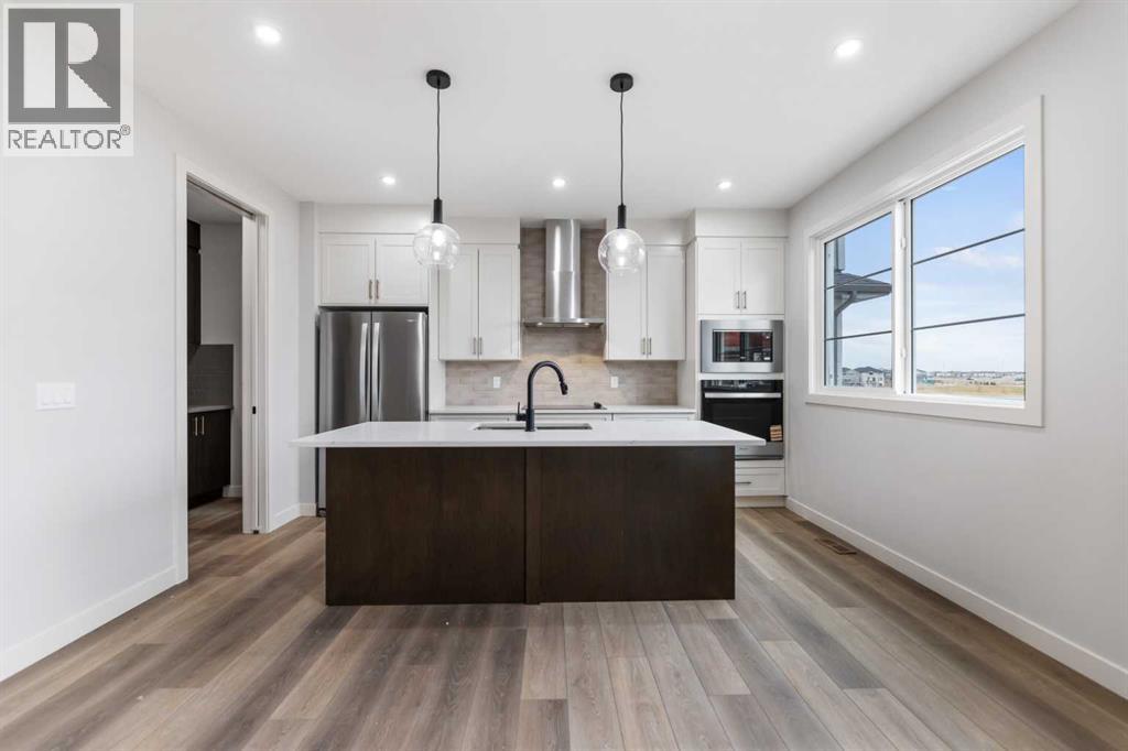 284 Savanna Drive Ne, Calgary, Alberta  T3J 5T3 - Photo 14 - A2267443