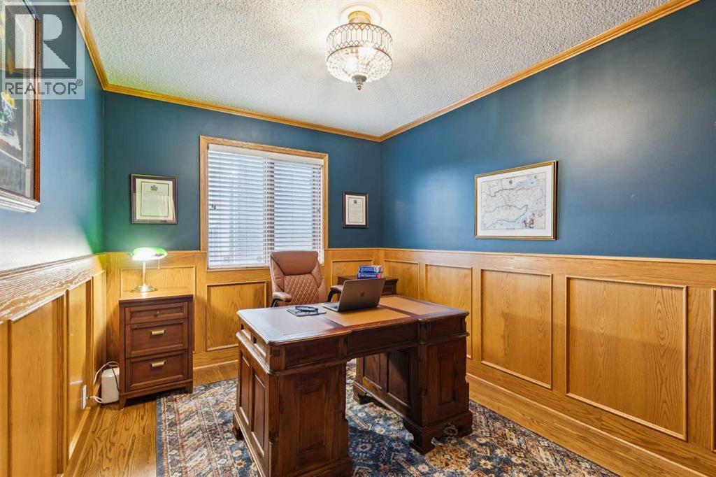 206 Signal Hill Point Sw, Calgary, Alberta  T3H 2X6 - Photo 19 - A2271433