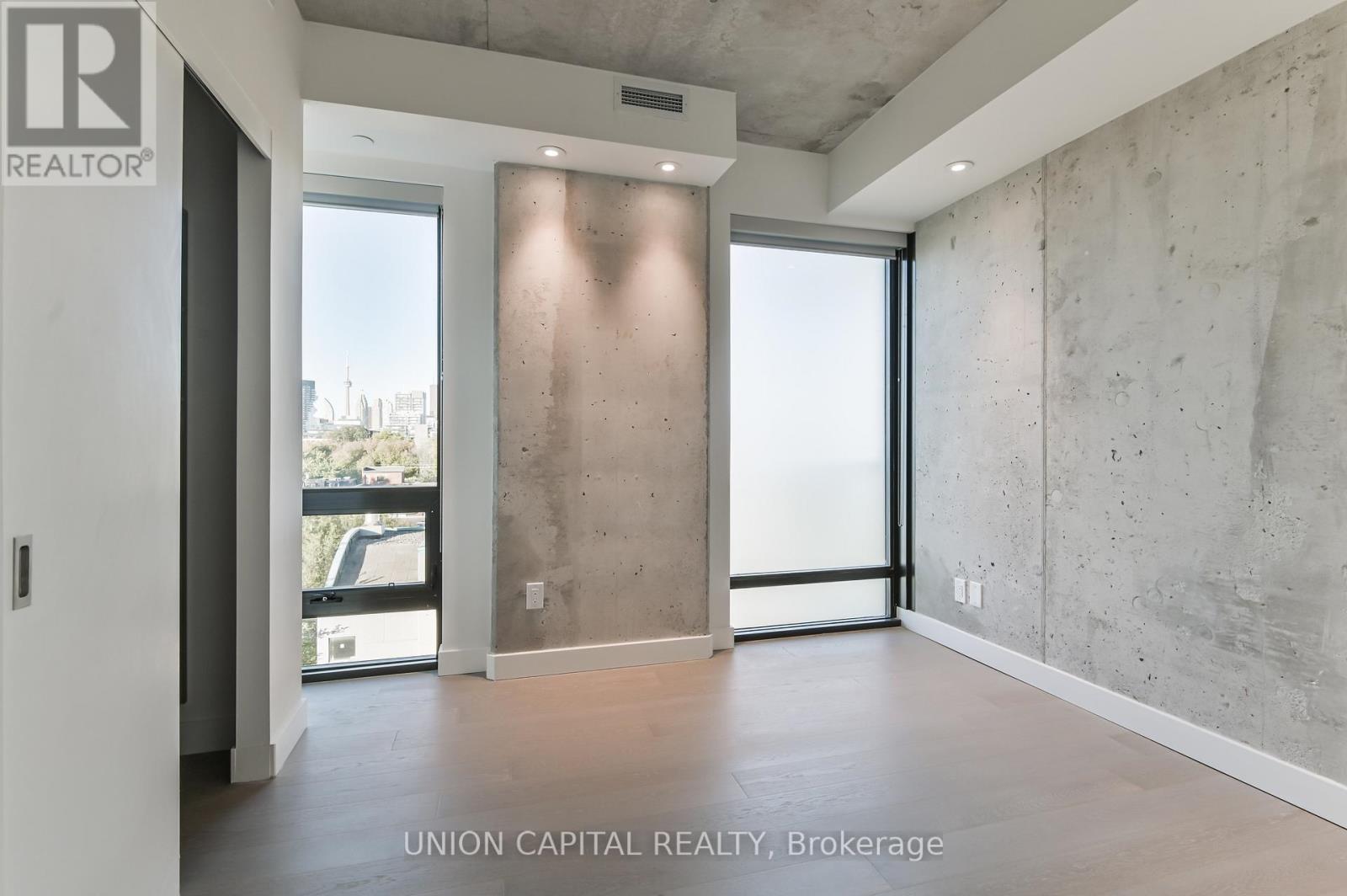 Ph708 - 246 Logan Avenue, Toronto, Ontario  M4M 0E9 - Photo 18 - E12575404