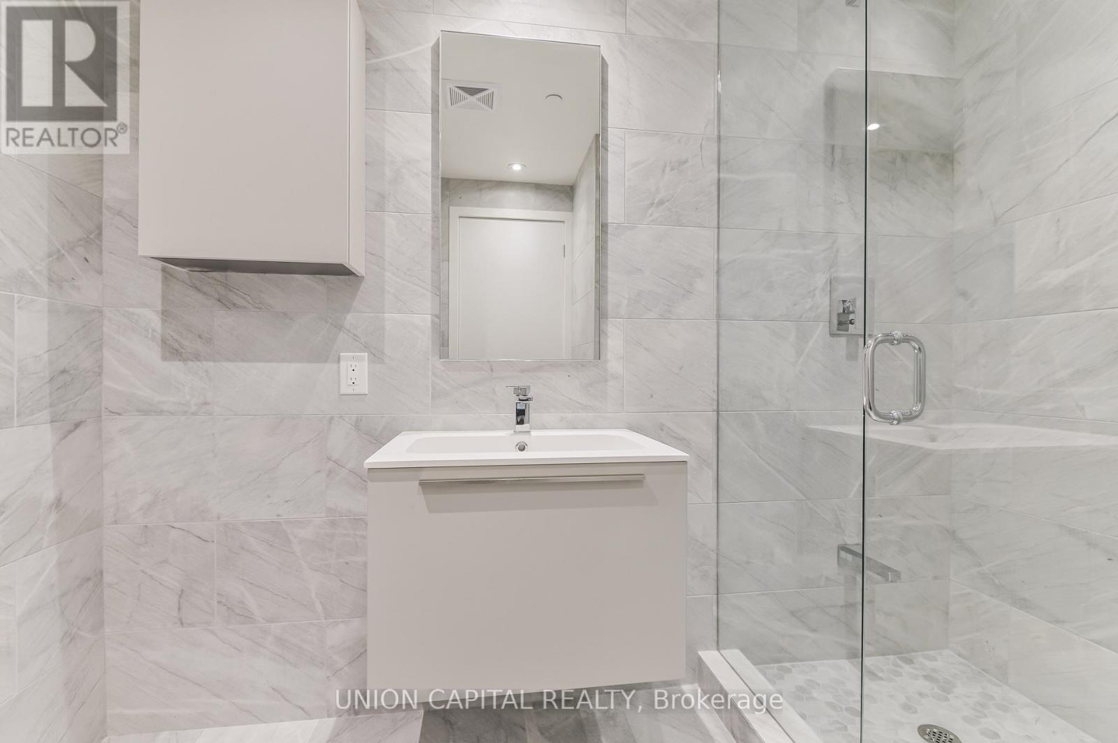 Ph708 - 246 Logan Avenue, Toronto, Ontario  M4M 0E9 - Photo 21 - E12575404