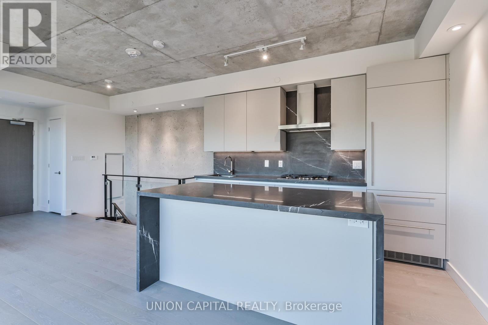 Ph708 - 246 Logan Avenue, Toronto, Ontario  M4M 0E9 - Photo 8 - E12575404