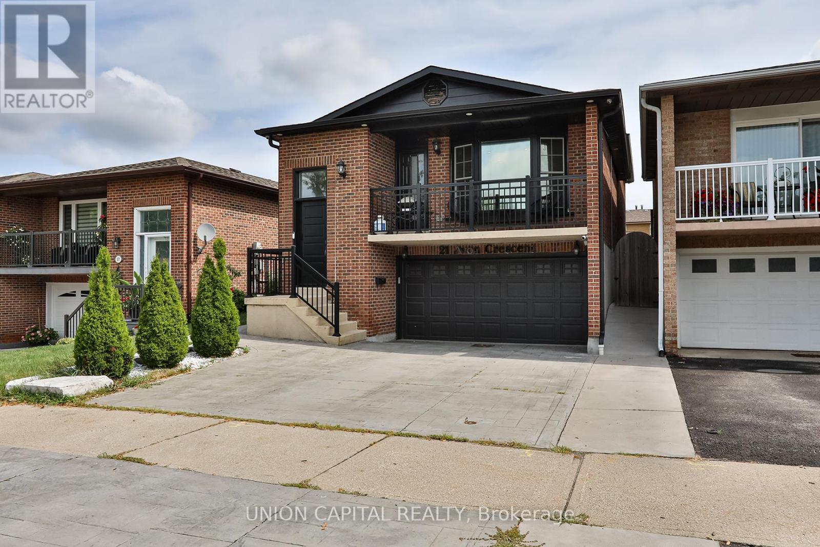 21 AVON CRESCENT, Vaughan, Ontario