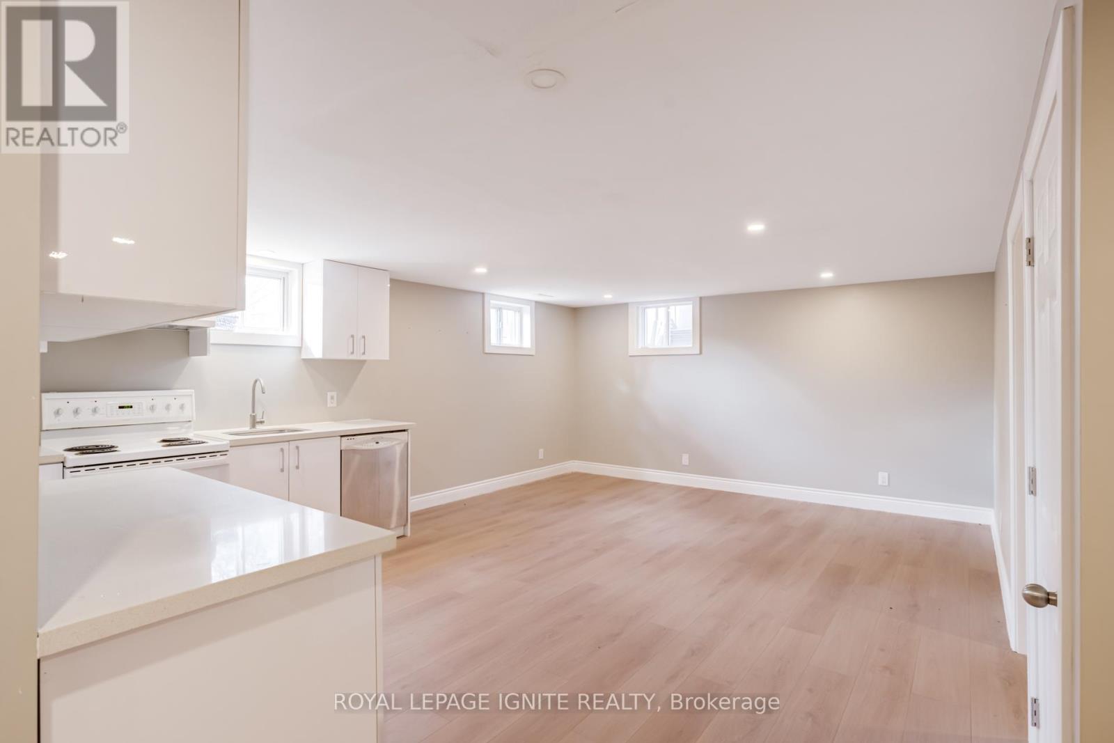 Bsmt - 620 Central Park Boulevard N, Oshawa, Ontario  L1G 6A4 - Photo 12 - E12575492