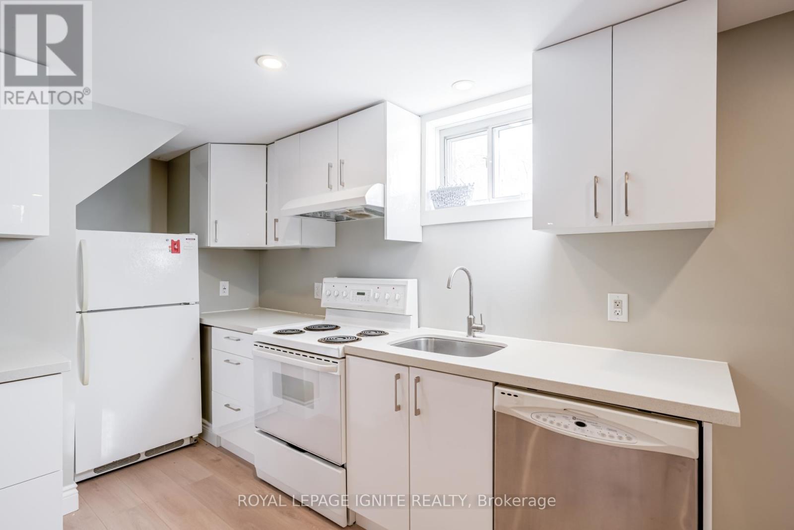 Bsmt - 620 Central Park Boulevard N, Oshawa, Ontario  L1G 6A4 - Photo 19 - E12575492