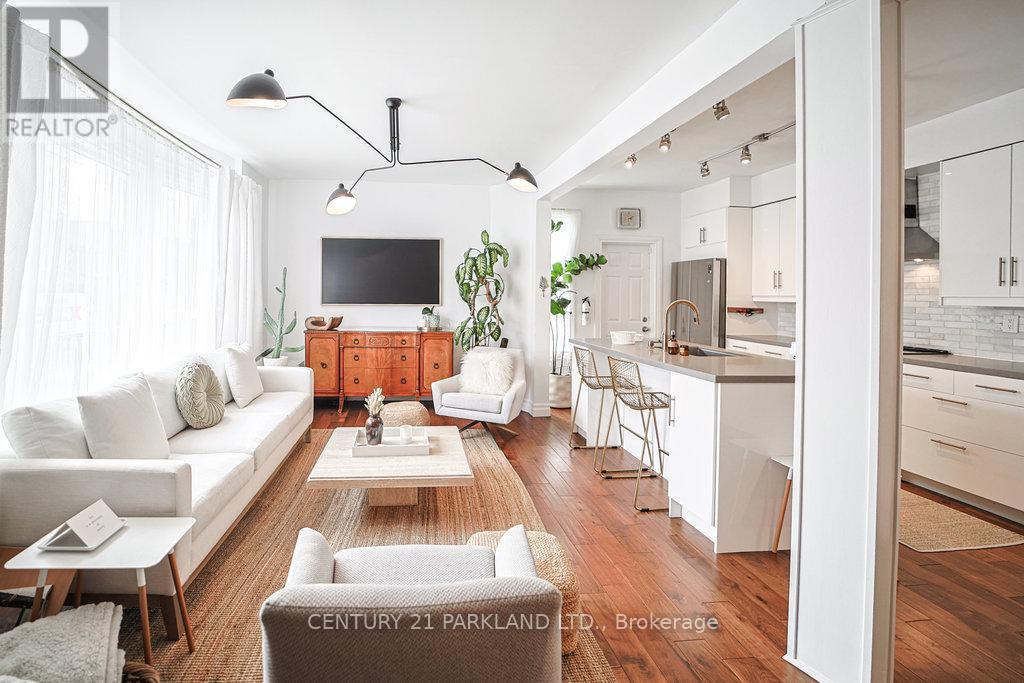 120 Curzon Street, Toronto, Ontario  M4M 3B5 - Photo 10 - E12575514