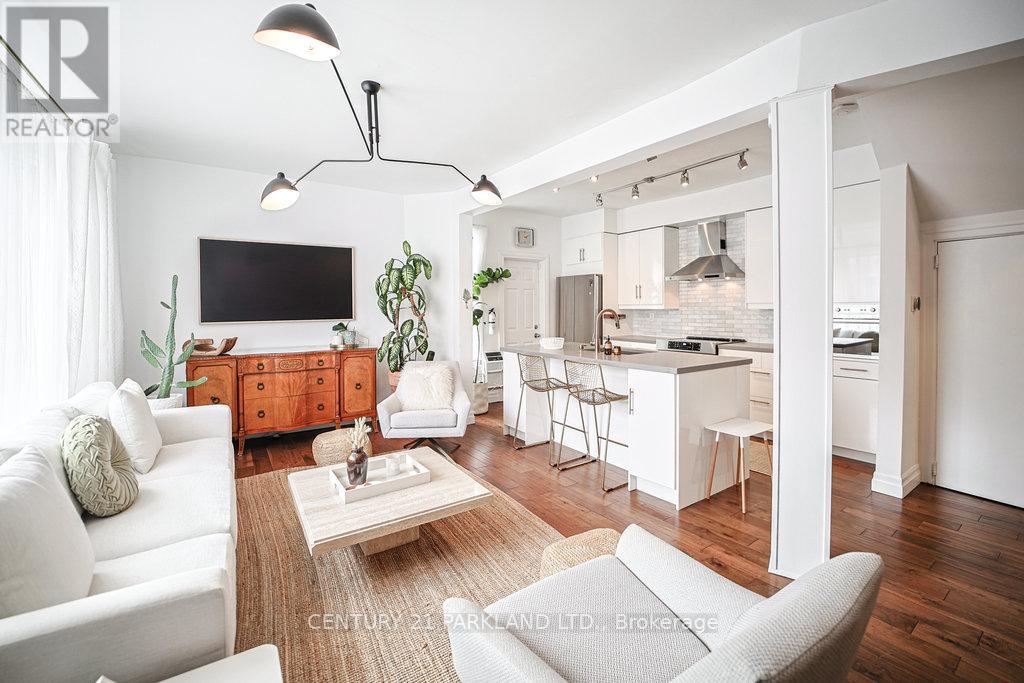 120 Curzon Street, Toronto, Ontario  M4M 3B5 - Photo 12 - E12575514