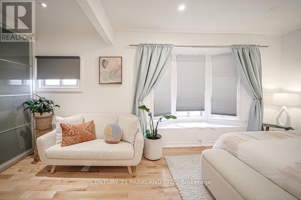 120 Curzon Street, Toronto, Ontario  M4M 3B5 - Photo 16 - E12575514