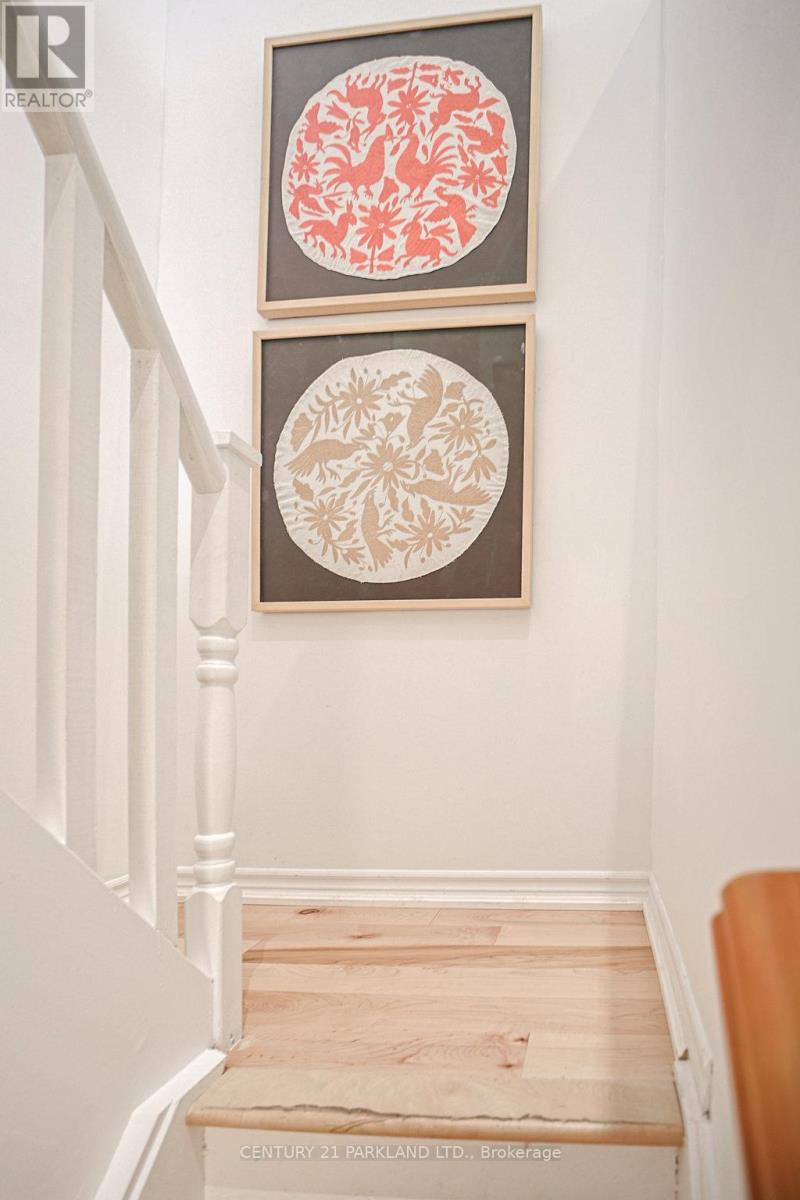 120 Curzon Street, Toronto, Ontario  M4M 3B5 - Photo 26 - E12575514