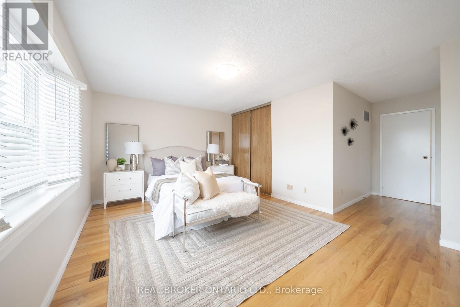 11 Blue Lagoon Court, Toronto, Ontario  M1J 3M3 - Photo 18 - E12575580