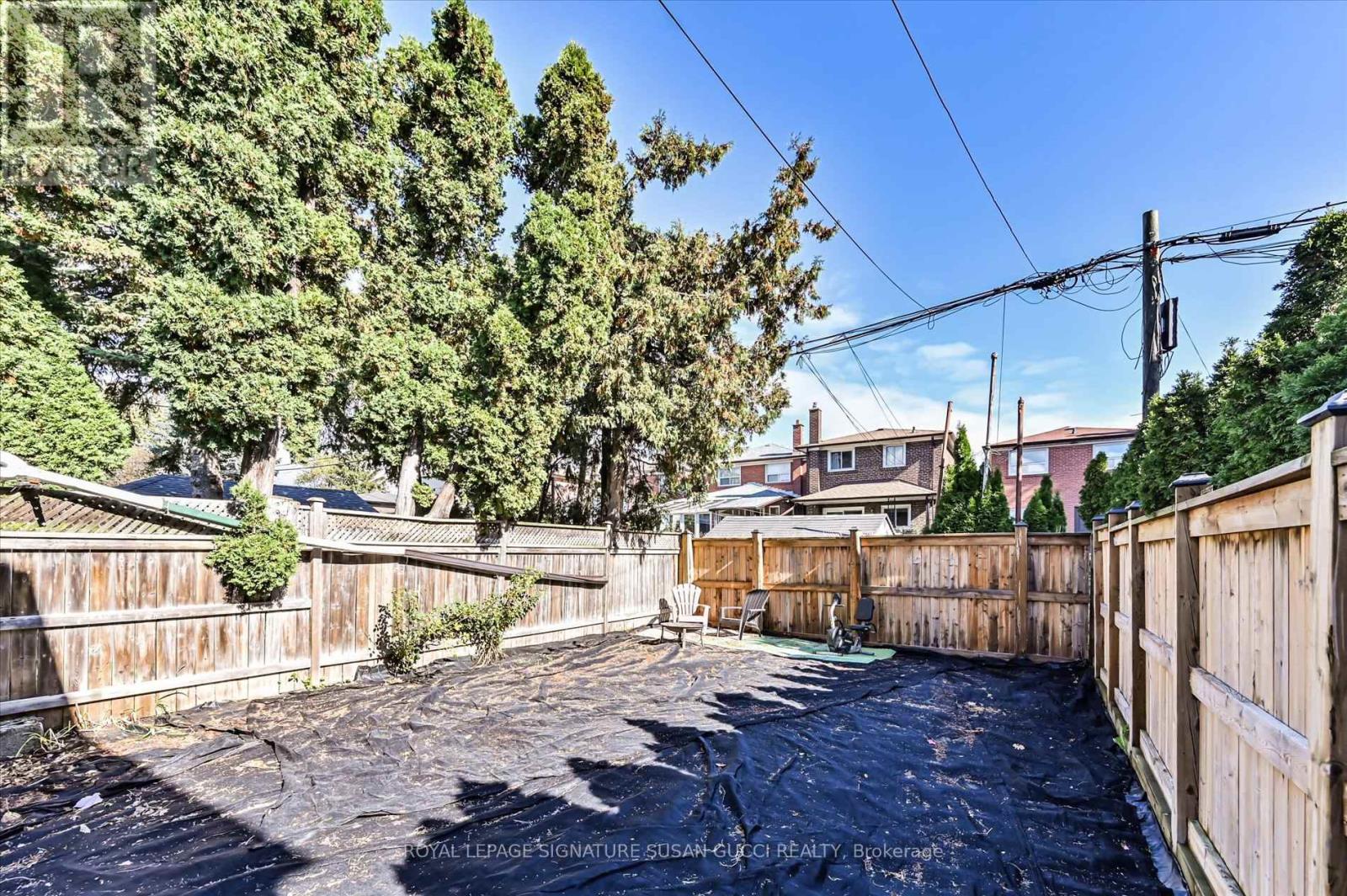 9 Everett Crescent, Toronto, Ontario  M4C 4P3 - Photo 25 - E12575582