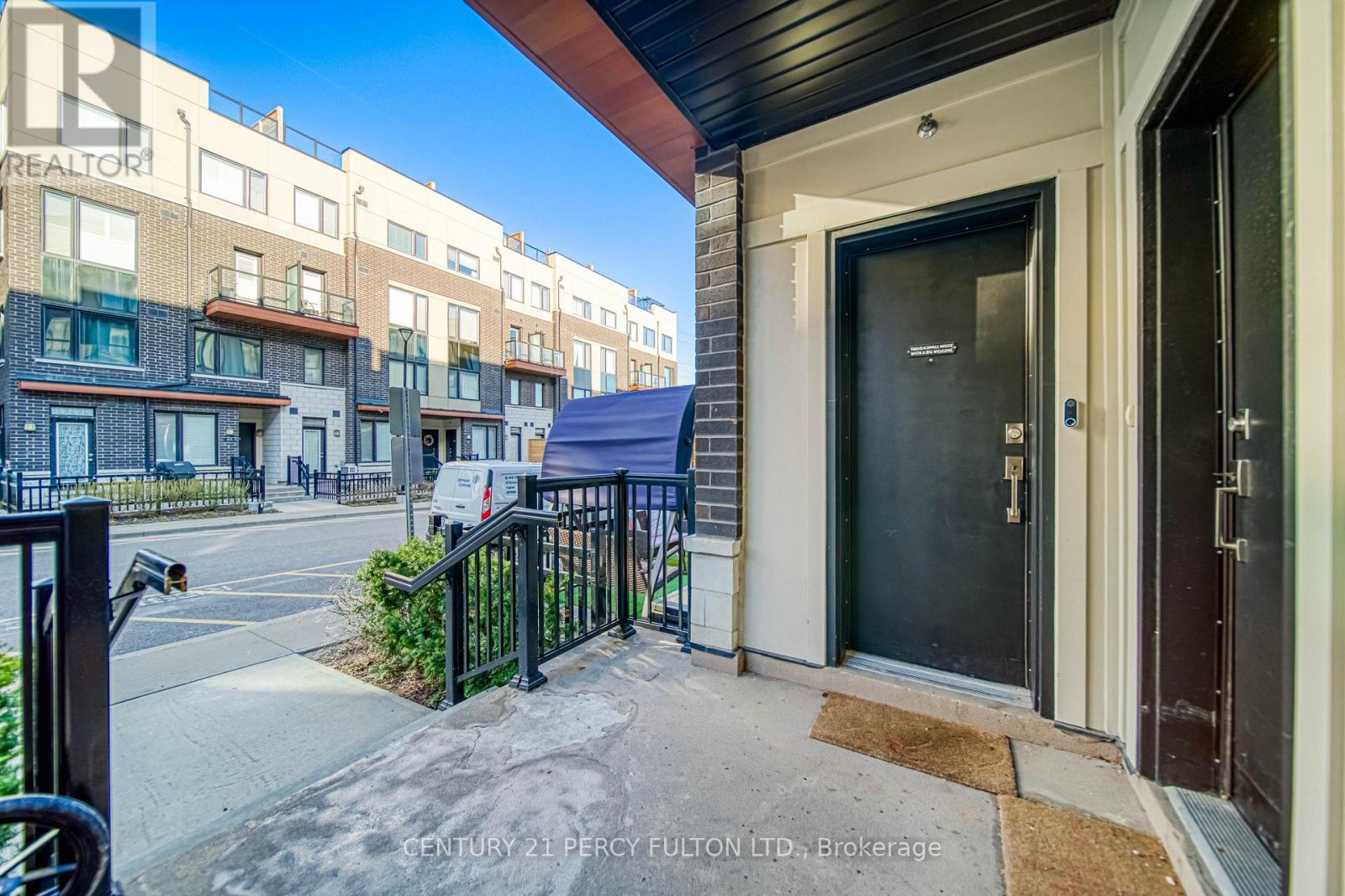 504 - 1555 Kingston Road, Pickering, Ontario  L1V 0E9 - Photo 2 - E12575612