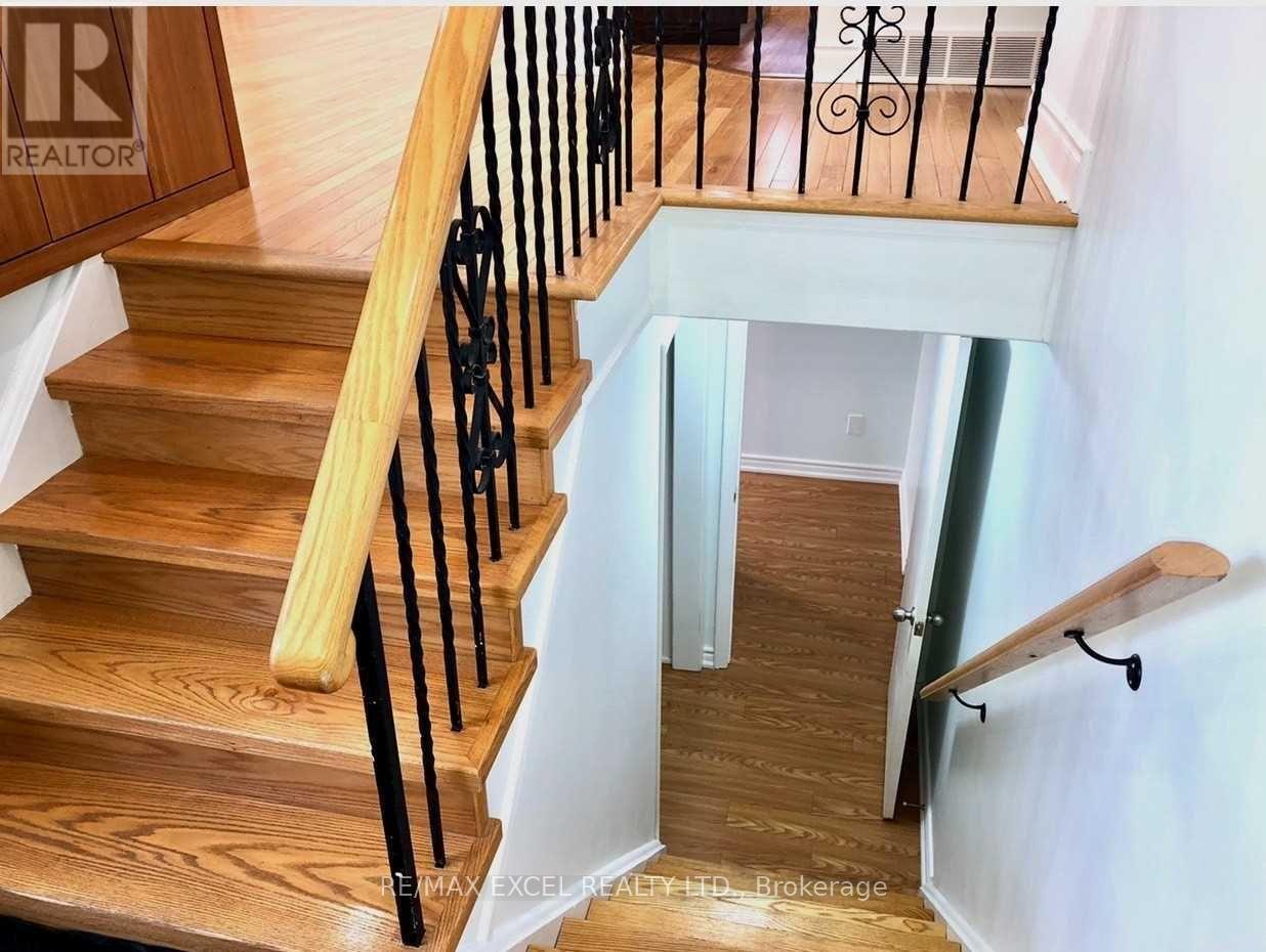 Main - 412 Balkan Road, Richmond Hill, Ontario  L4C 2P3 - Photo 14 - N12575406