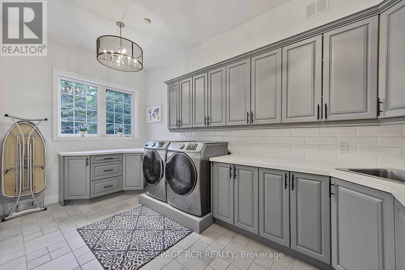 12 Deer Run, Uxbridge, Ontario  L9P 1R4 - Photo 17 - N12575412