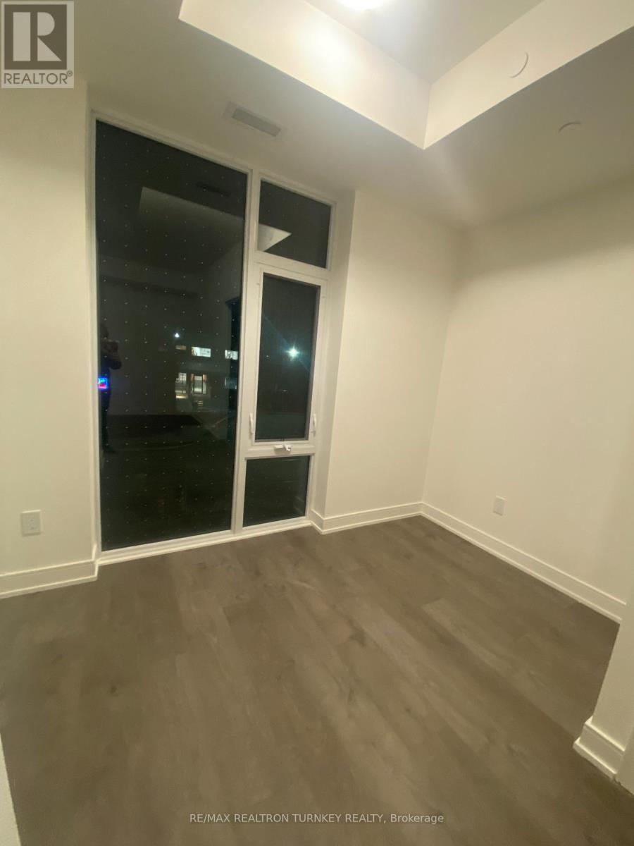 202 - 705 Davis Drive, Newmarket, Ontario  L3Y 0J1 - Photo 11 - N12575414