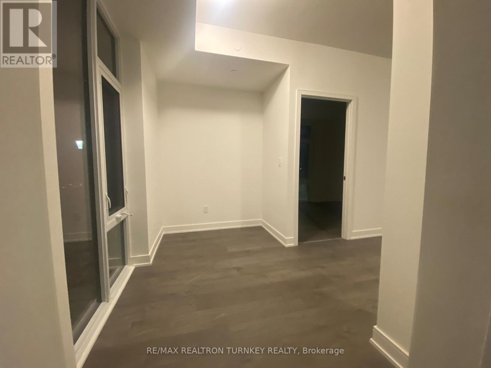 202 - 705 Davis Drive, Newmarket, Ontario  L3Y 0J1 - Photo 12 - N12575414