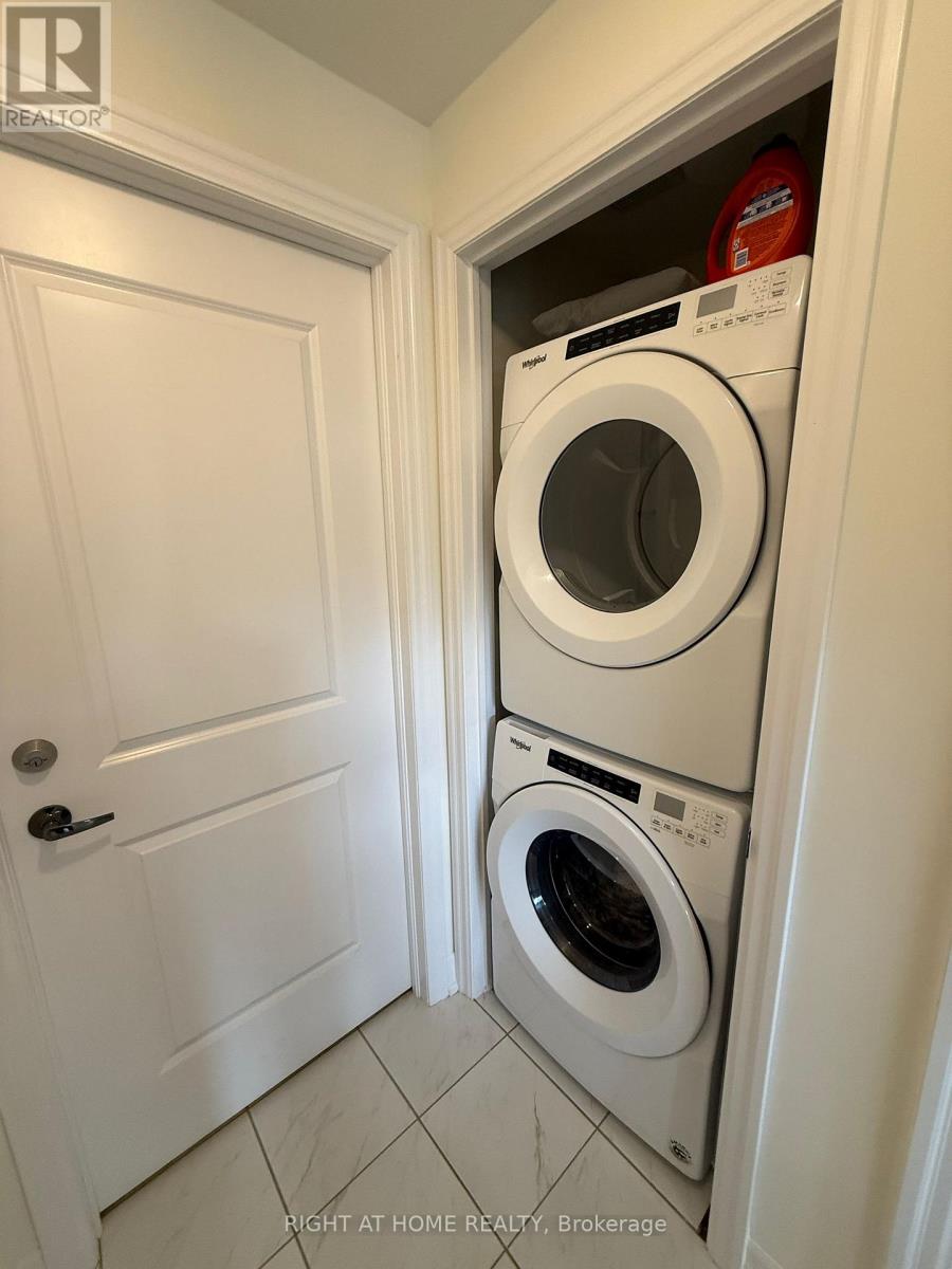 8 Church Street, Vaughan, Ontario  L6A 5A8 - Photo 10 - N12575416