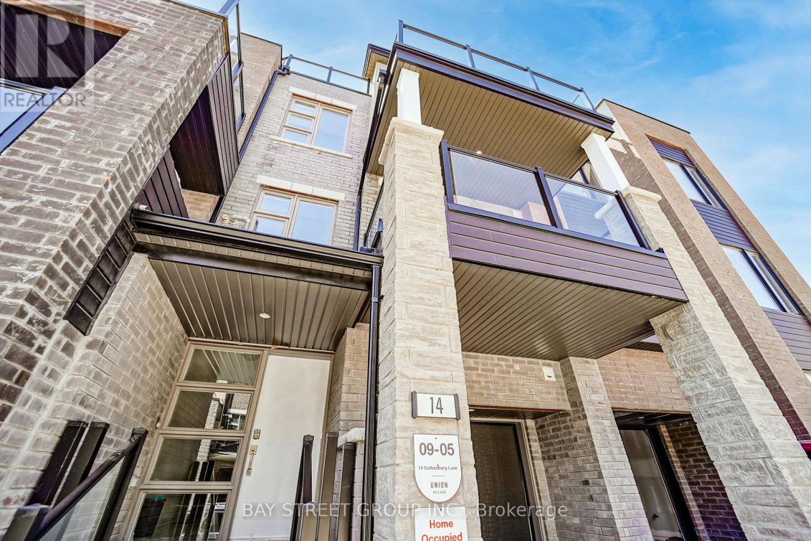 14 Gothenburg Lane, Markham, Ontario  L6C 3L7 - Photo 2 - N12575442