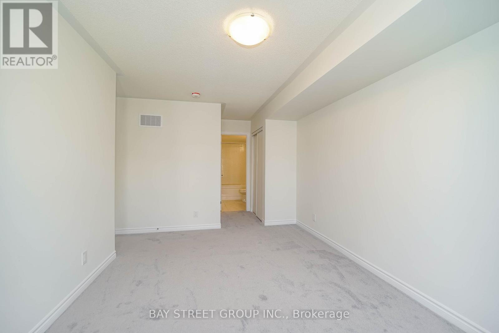 14 Gothenburg Lane, Markham, Ontario  L6C 3L7 - Photo 22 - N12575442