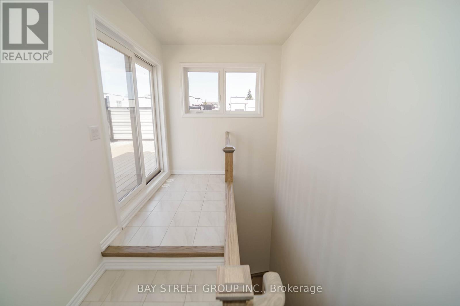 14 Gothenburg Lane, Markham, Ontario  L6C 3L7 - Photo 34 - N12575442
