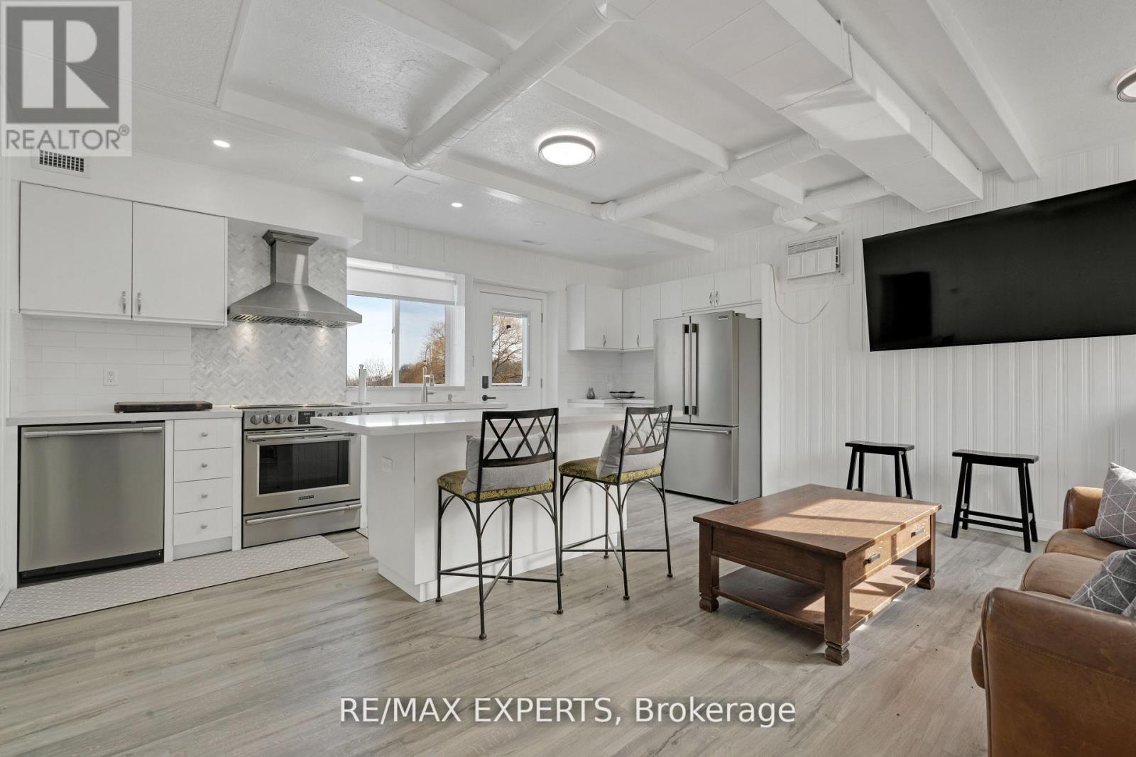 5780 17TH SIDE ROAD, king, Ontario