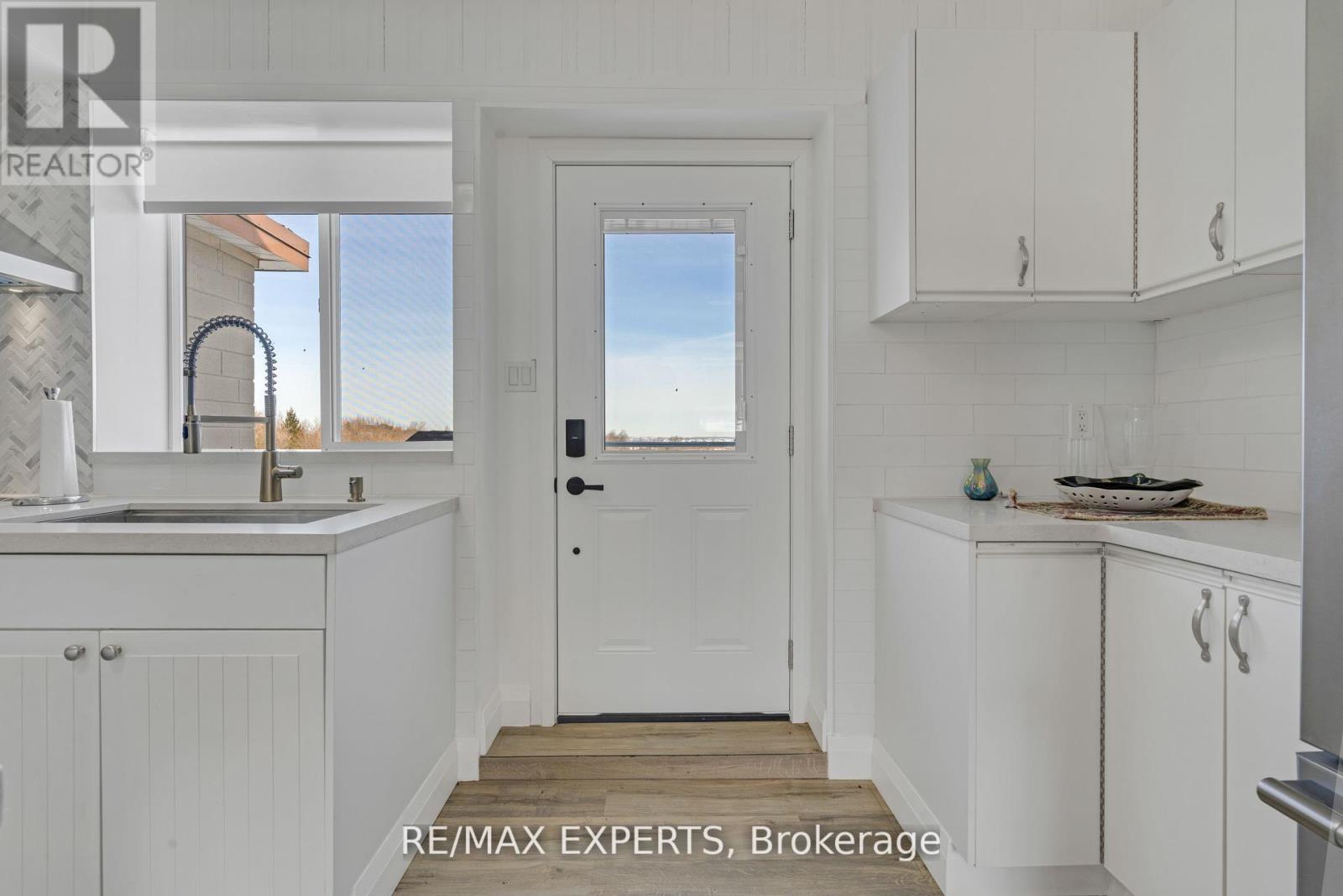 5780 17th Side Road, King, Ontario  L0G 1T0 - Photo 10 - N12575478