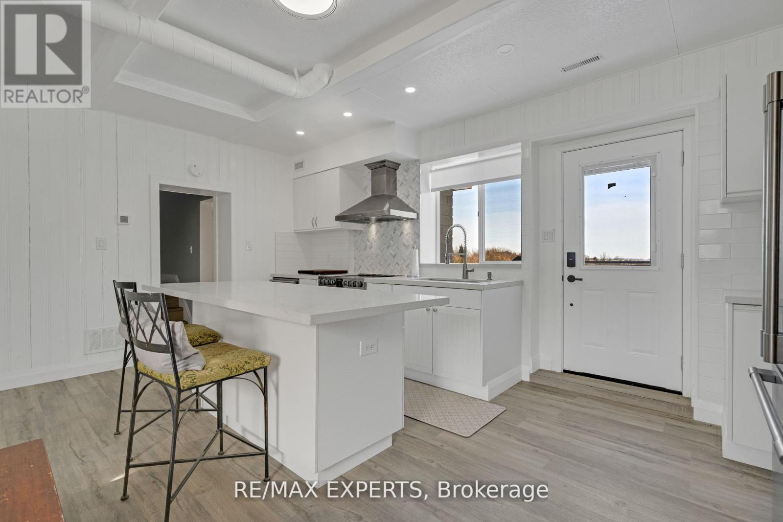 5780 17th Side Road, King, Ontario  L0G 1T0 - Photo 8 - N12575478