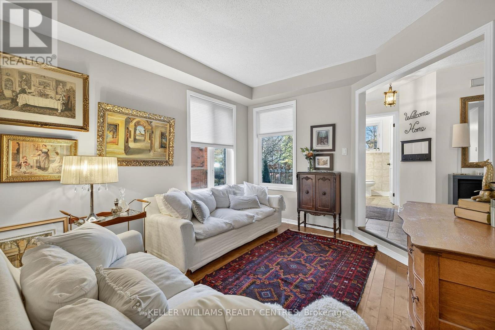 84 Loraview Lane, Aurora, Ontario  L4G 6N5 - Photo 8 - N12575494