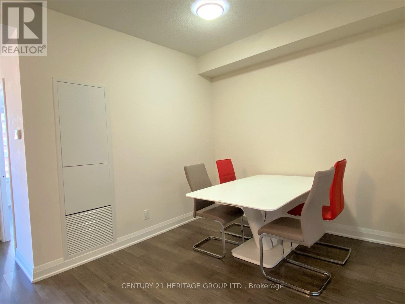 332 - 28 Uptown Drive, Markham, Ontario  L3R 5M8 - Photo 8 - N12575630