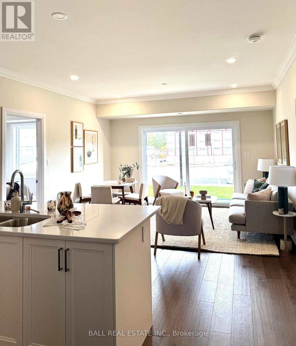 102 - 19 Hampton Lane, Selwyn, Ontario  K0L 2H0 - Photo 11 - X12449493