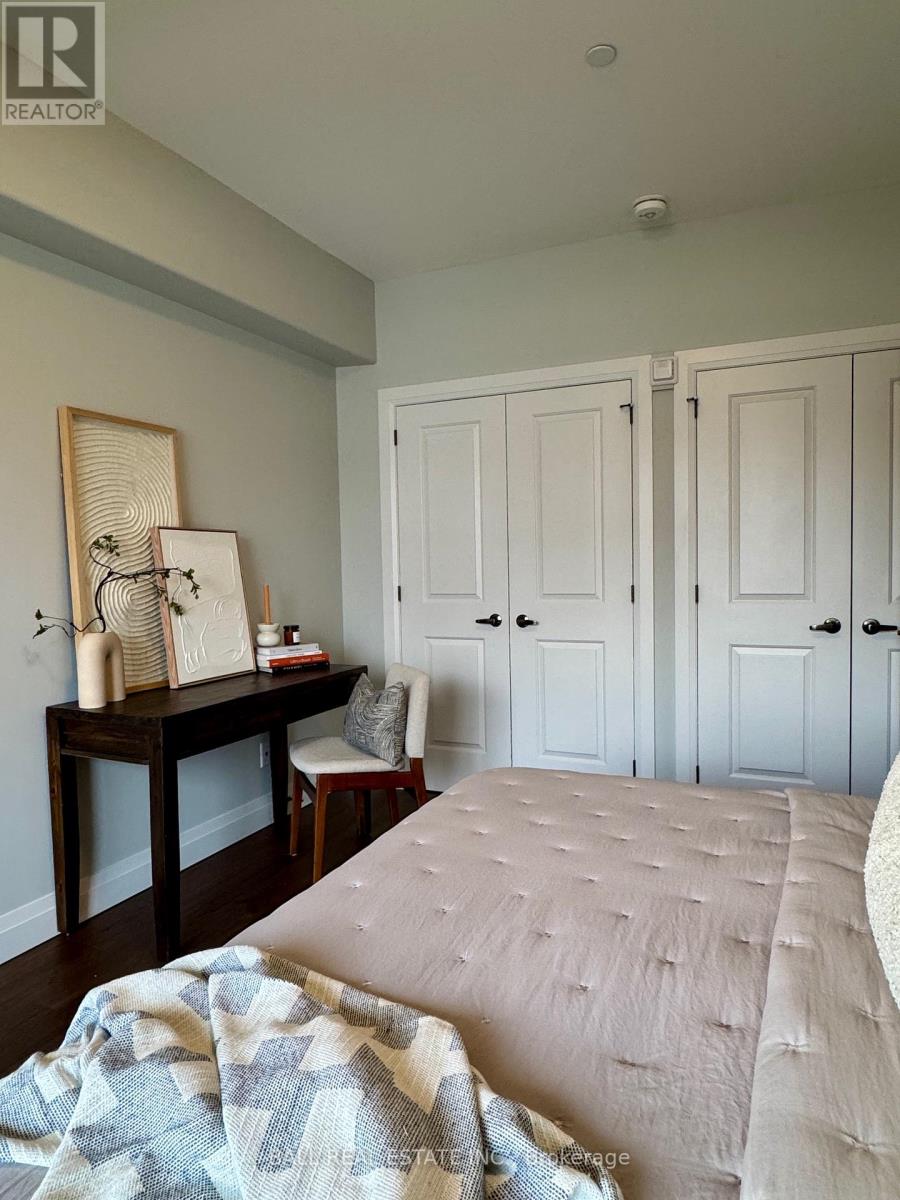 102 - 19 Hampton Lane, Selwyn, Ontario  K0L 2H0 - Photo 15 - X12449493