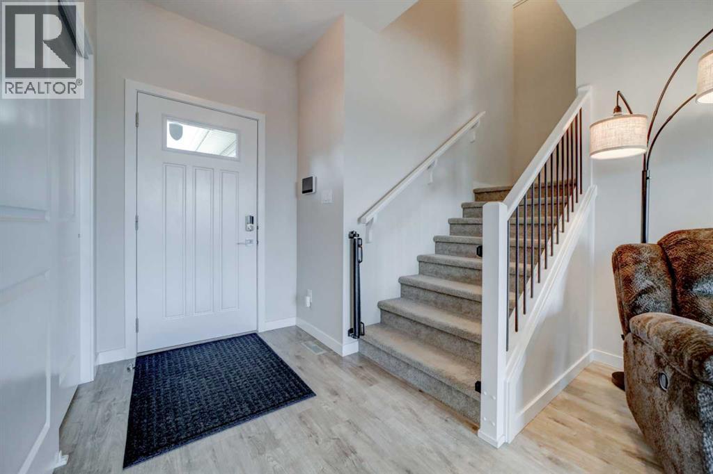 563 Moonlight Lane  W, Lethbridge, Alberta  T1J 5M1 - Photo 5 - A2257264