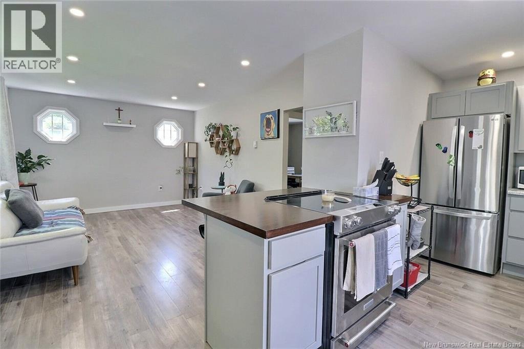 140 Cassidy Avenue, Moncton, New Brunswick  E1C 6T4 - Photo 2 - NB118358