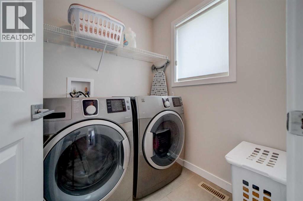 563 Moonlight Lane  W, Lethbridge, Alberta  T1J 5M1 - Photo 22 - A2257264