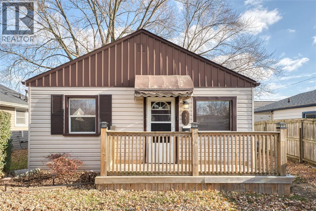 3952 BYNG ROAD, Windsor, Ontario