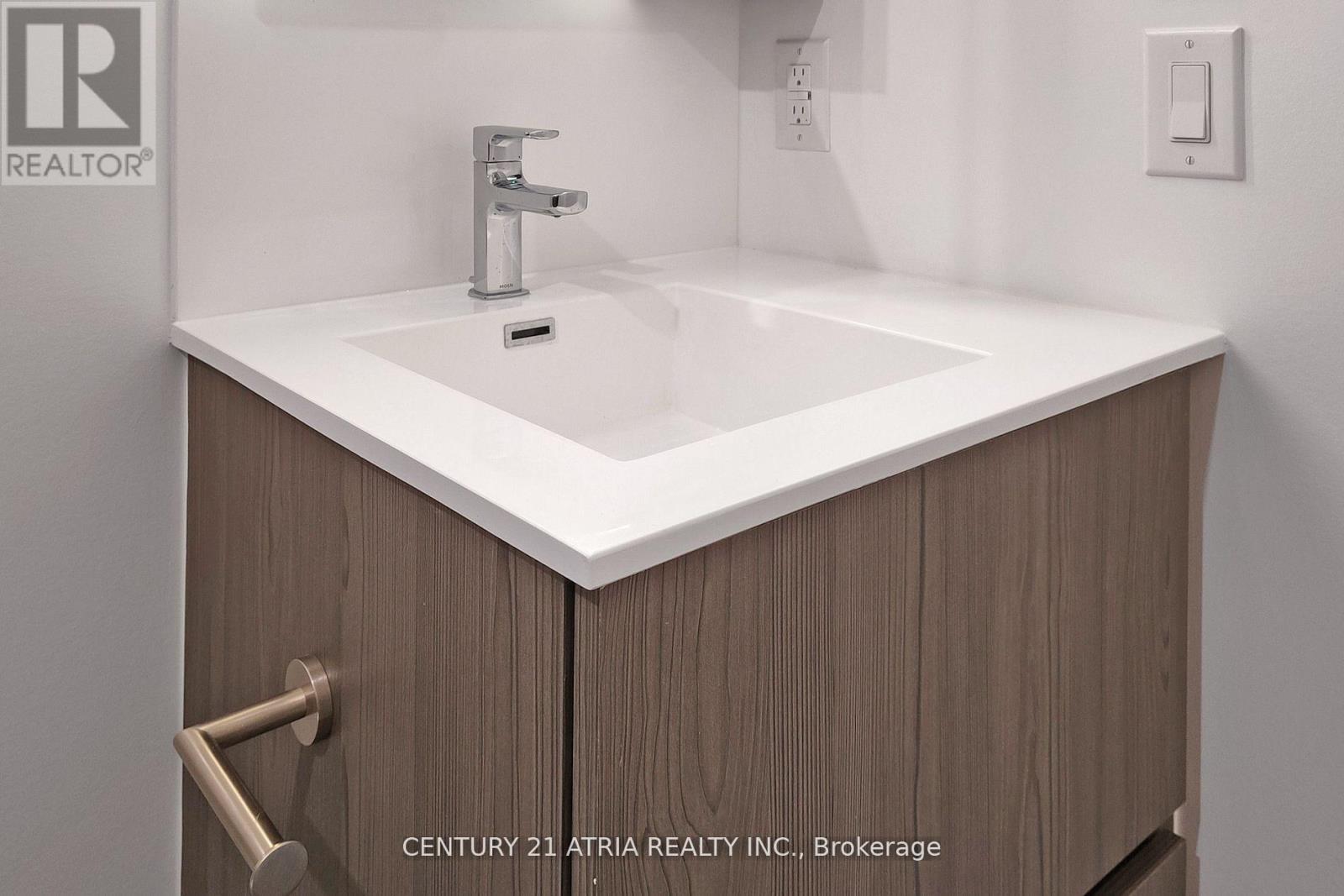 1410 - 220 Missinnihe Way, Mississauga, Ontario  L5H 0A9 - Photo 27 - W12575464