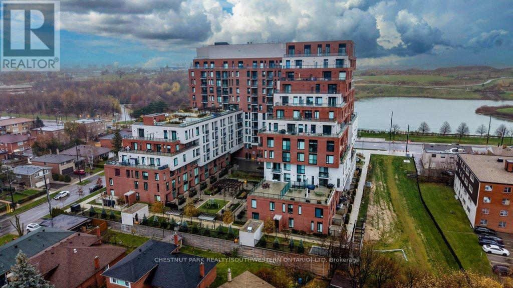 612 - 3100 Keele Street, Toronto, Ontario  M3M 0E1 - Photo 3 - W12575512