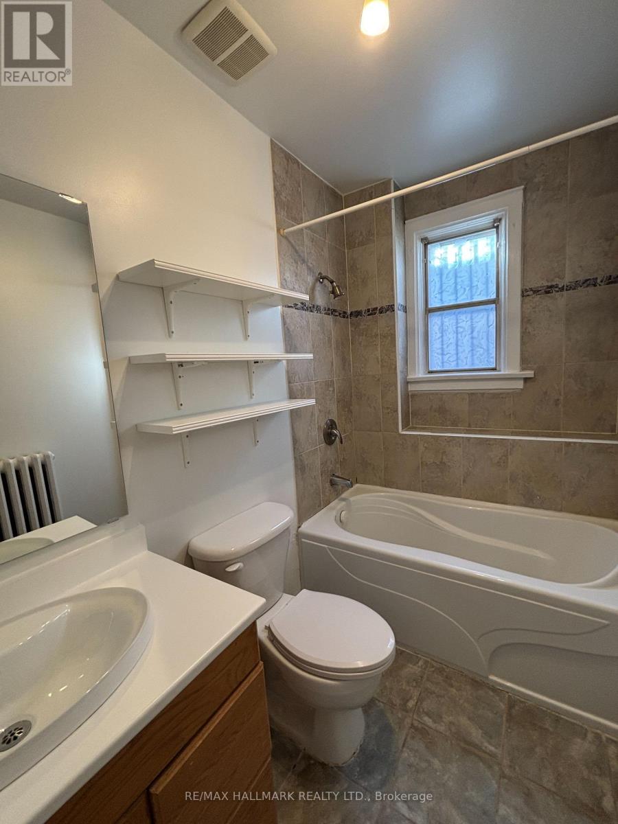 A - 1616a Bloor Street W, Toronto, Ontario  M6P 1A7 - Photo 7 - W12575608