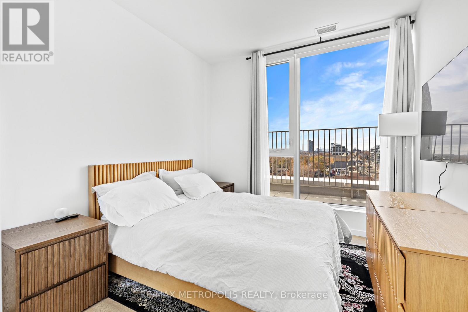 Ph10 - 689 The Queensway, Toronto, Ontario  M8Y 0C8 - Photo 22 - W12575616