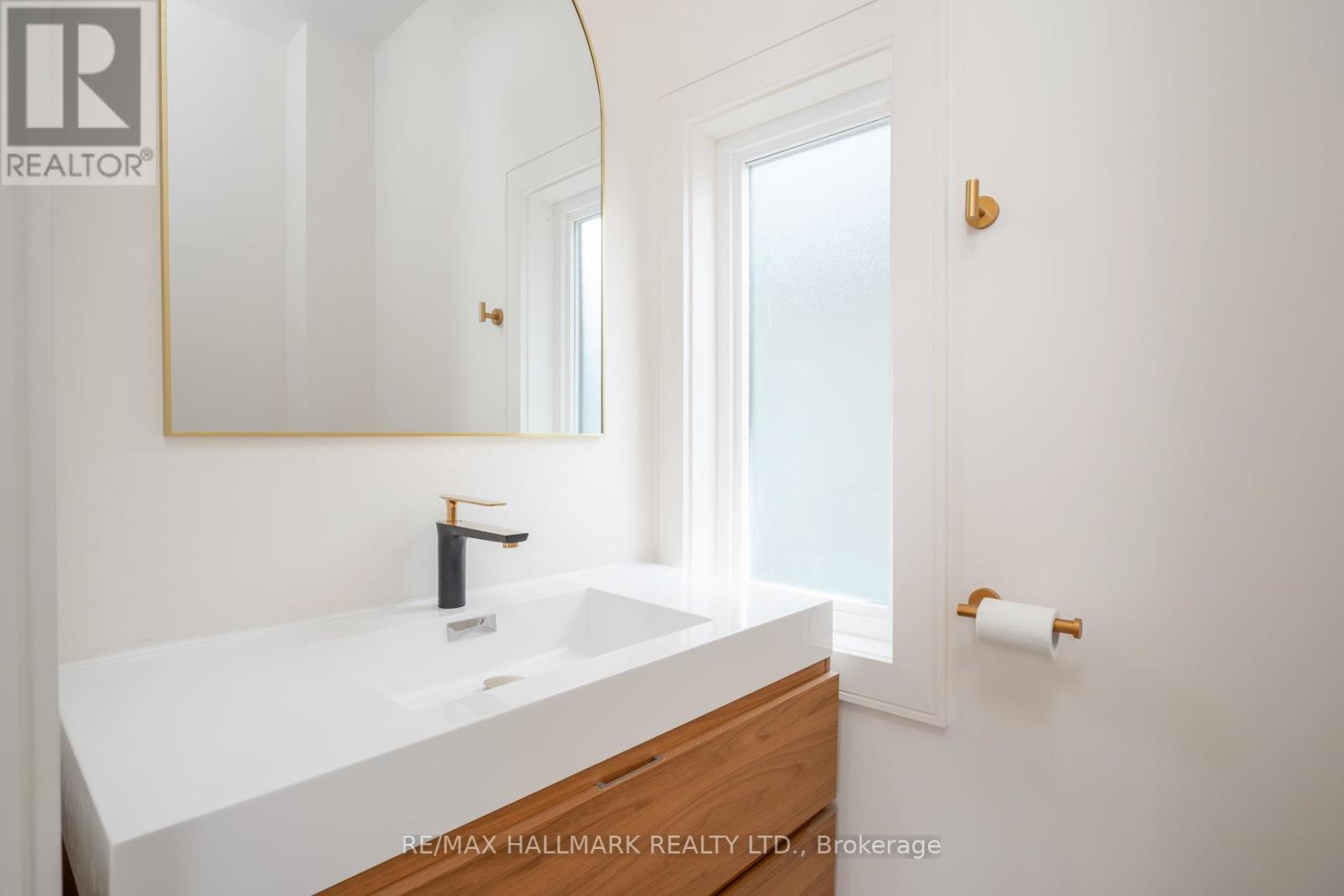 104 Newcastle Street, Toronto, Ontario  M8Z 1C8 - Photo 13 - W12575628