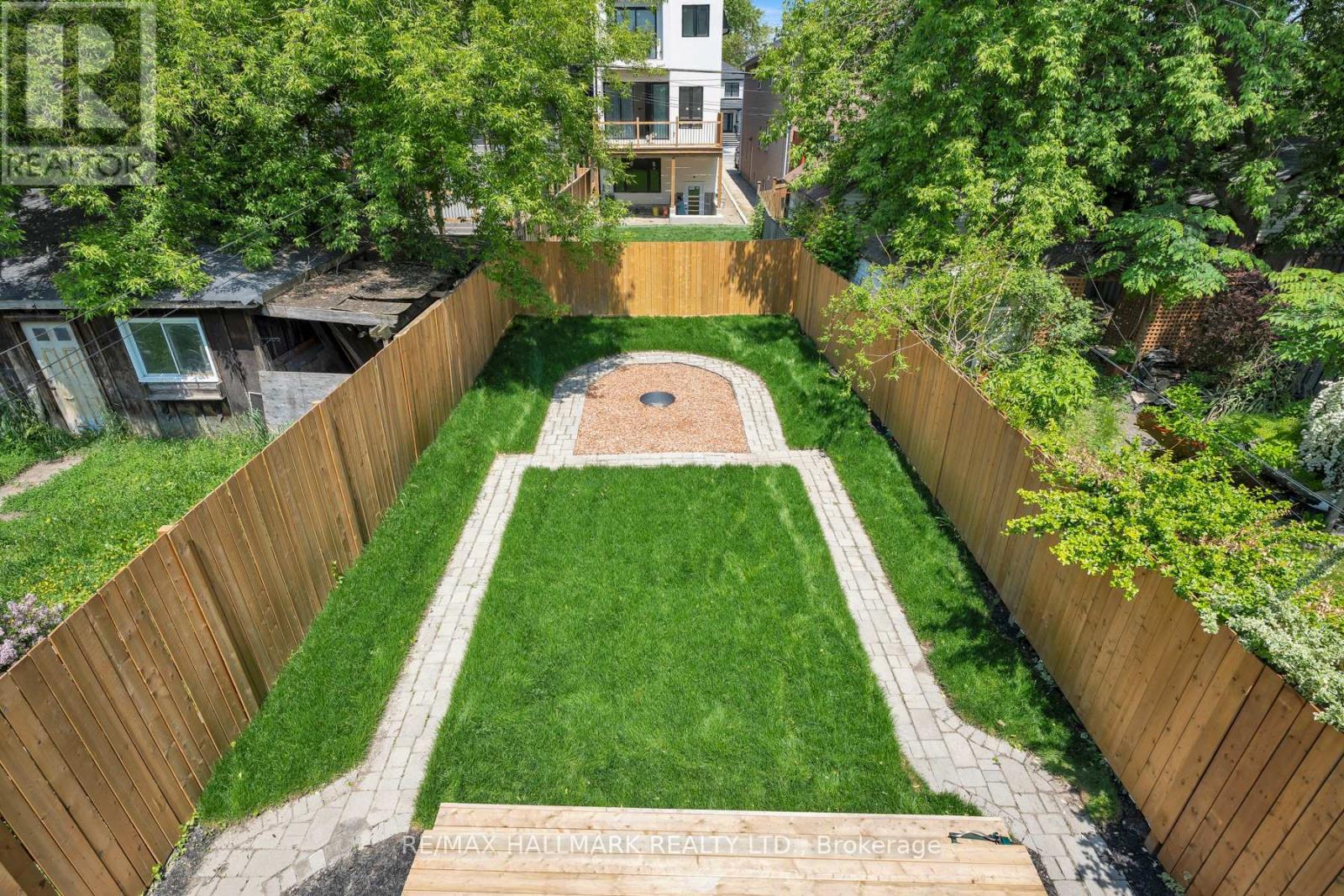 104 Newcastle Street, Toronto, Ontario  M8Z 1C8 - Photo 46 - W12575628